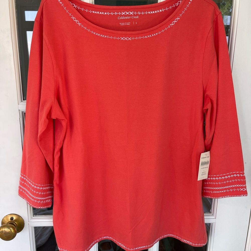 3/4 Sleeve Red stitched top